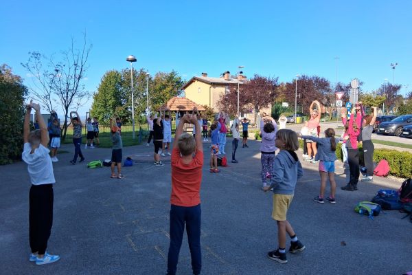 Vadba s kineziologinjo Leo Volk