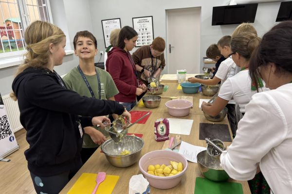 Kuhanje tradicionalne jedi moskole