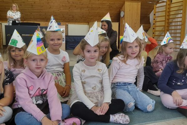 Prikupne kapice za spomin