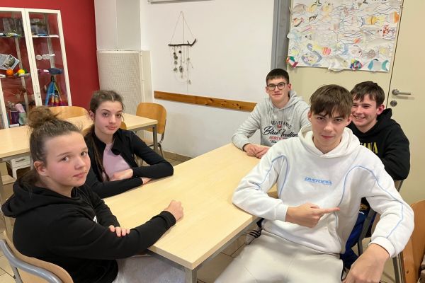 Gremo res počasi spat