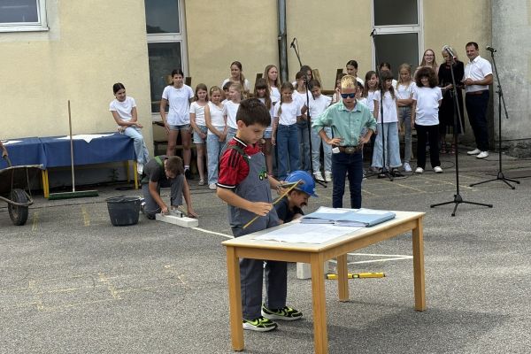 Učenci s kulturnim prispevkom