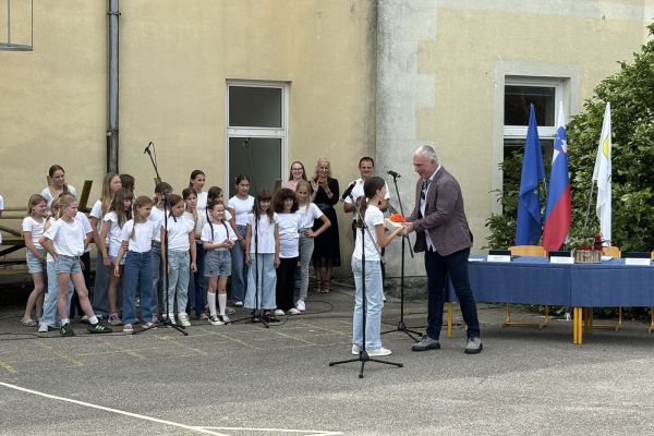 Pozdrav predsednice šolske skupnosti